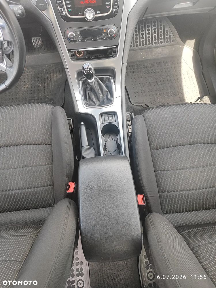 Ford Mondeo 2.0 TDCi Titanium - 10