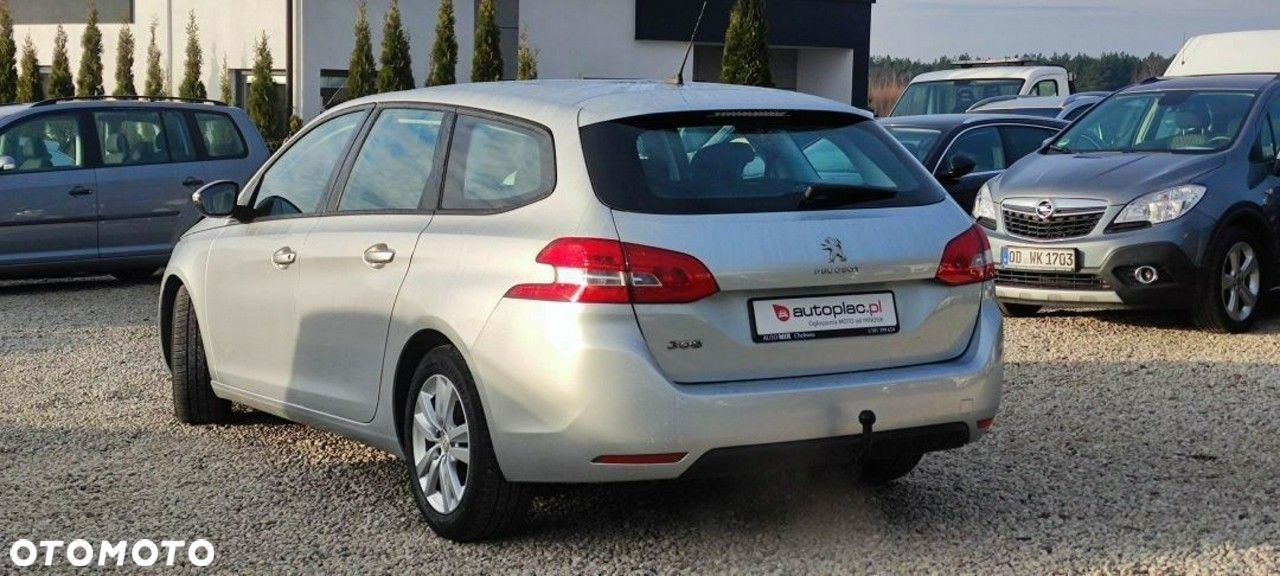 Peugeot 308 - 6