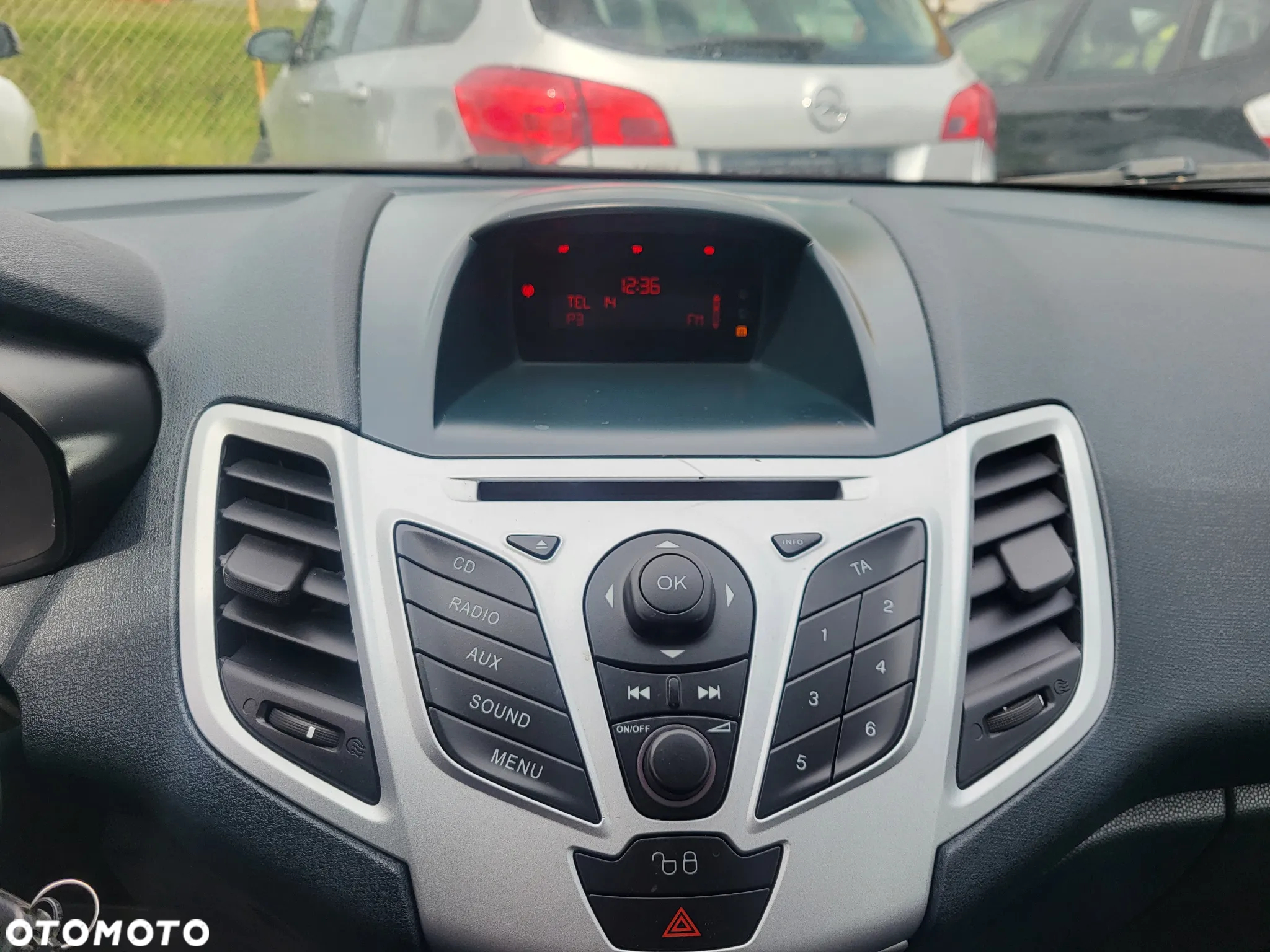Ford Fiesta - 19