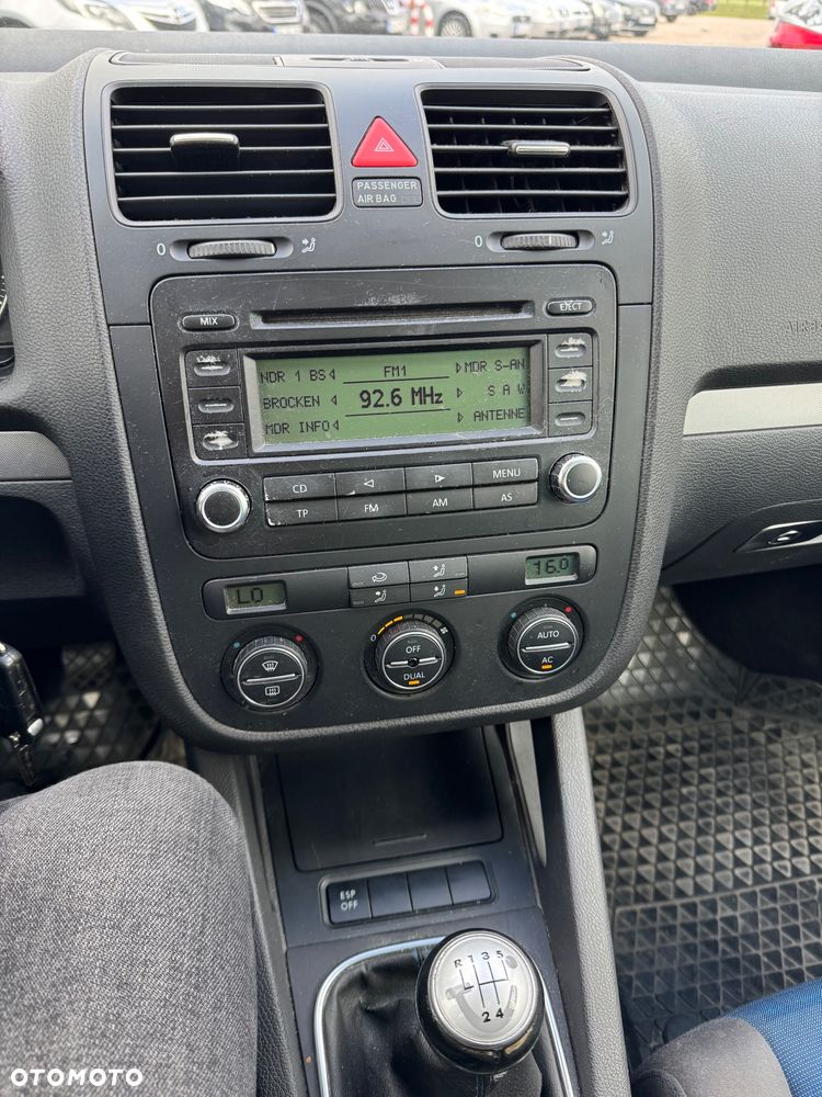 Volkswagen Golf 1.9 TDI Tour - 23