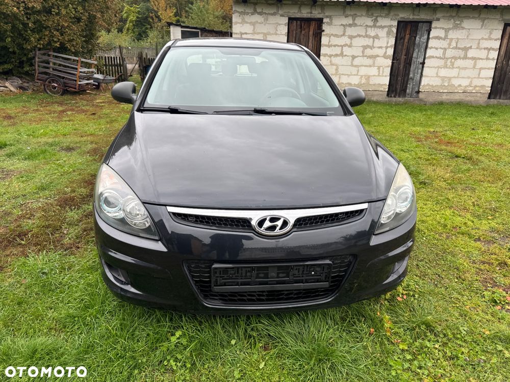 Hyundai i30 9F maska zderzak przedni przód błotnik prawy lewy pas przedni benzyna 1.4 drzwi prawe lewe przednie tylne 1.6 sedan kombi klapa bagażnika wspomaganie elektryczne lampa przednią przód prawa lewa zderzak tył tylni silnik 1.4 - 2