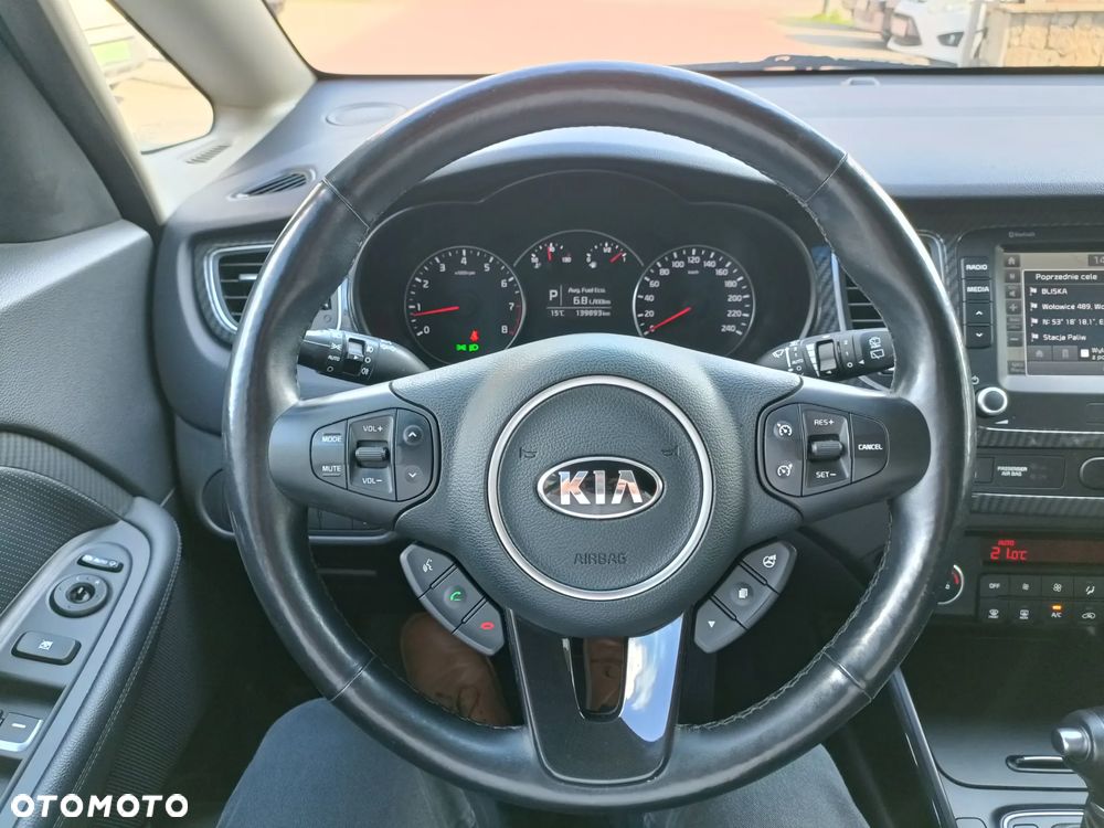Kia Carens 2.0 GDI L - 14