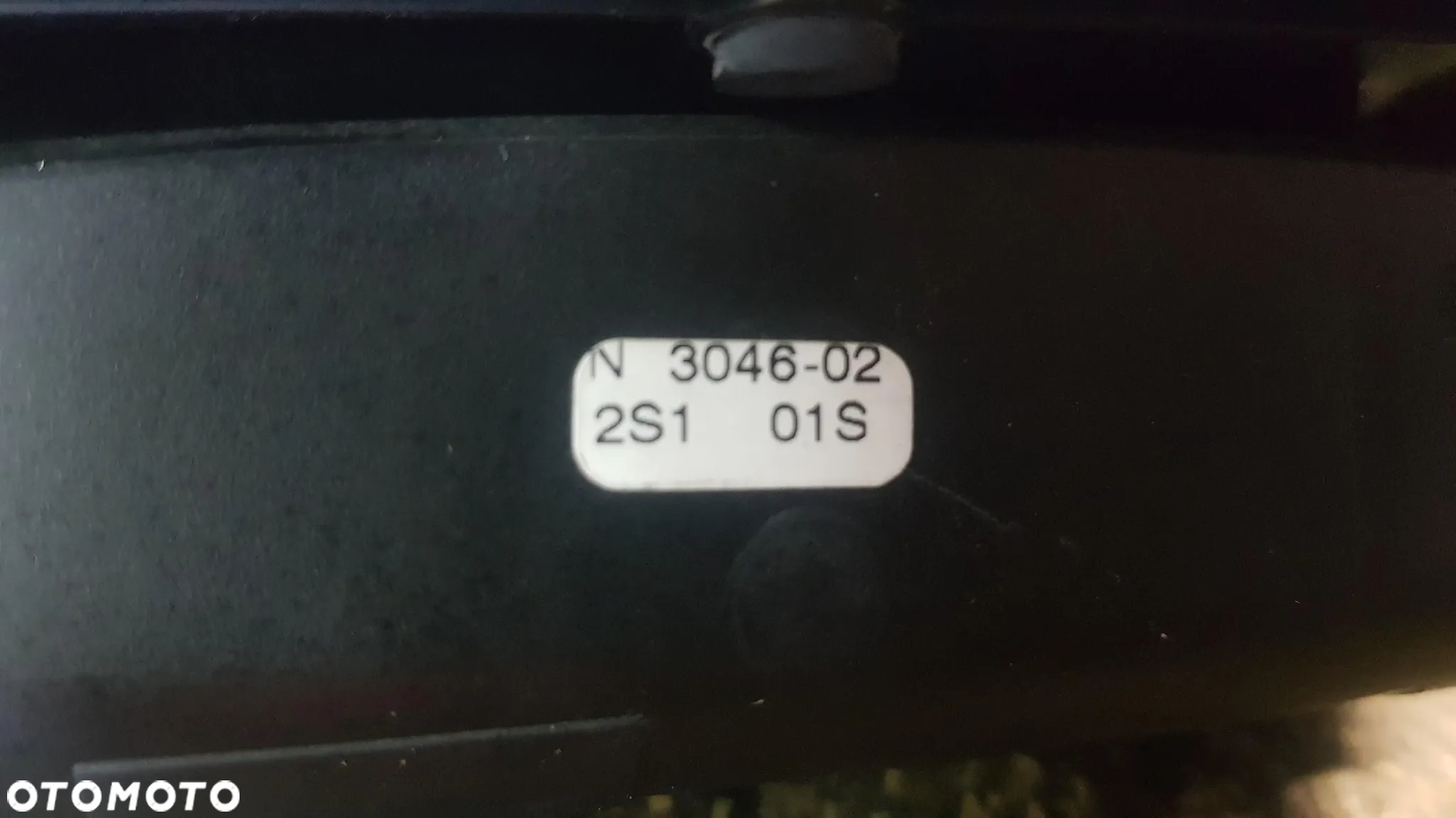 POPIELNICZKA TYŁ TYLNA AUDI A4 B6 2S1 CARBON RYBIA ŁUSKA - 6