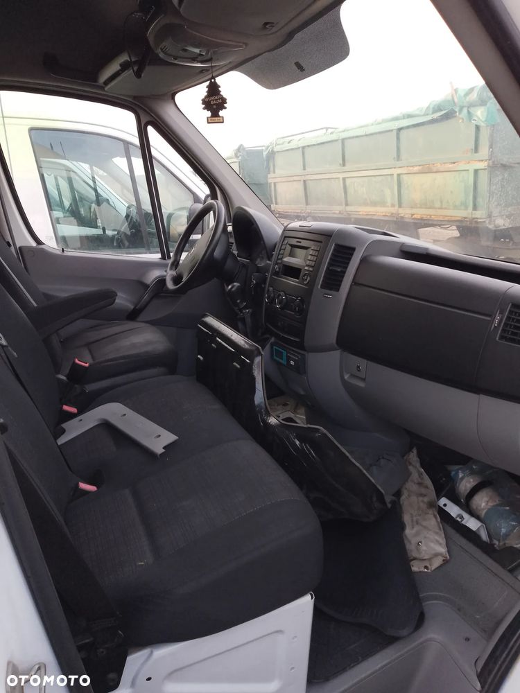 Mercedes-Benz Sprinter - 6