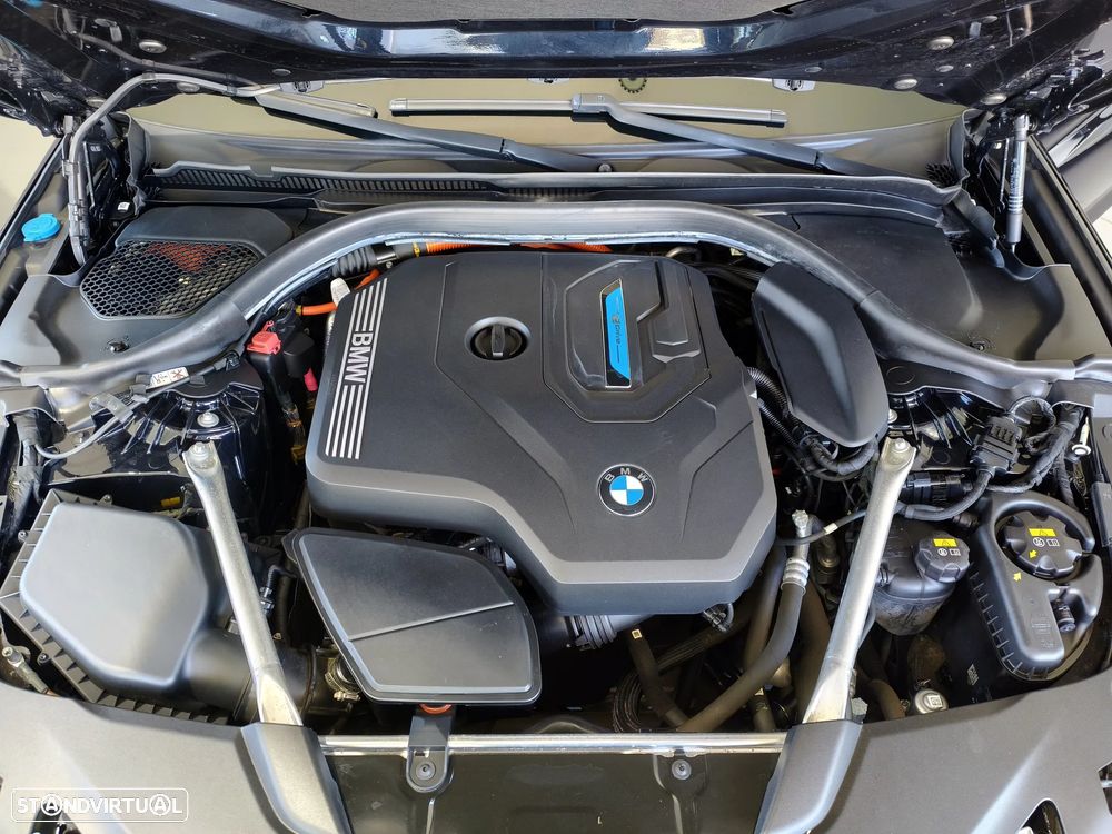 BMW 530 e Pack M — fotografia 39