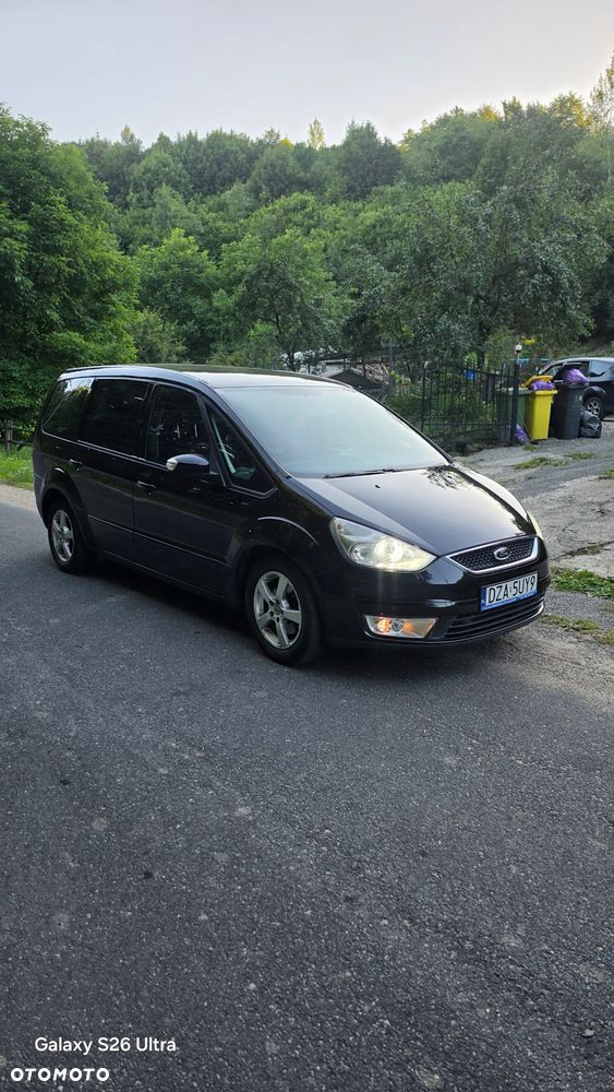 Ford Galaxy - 14