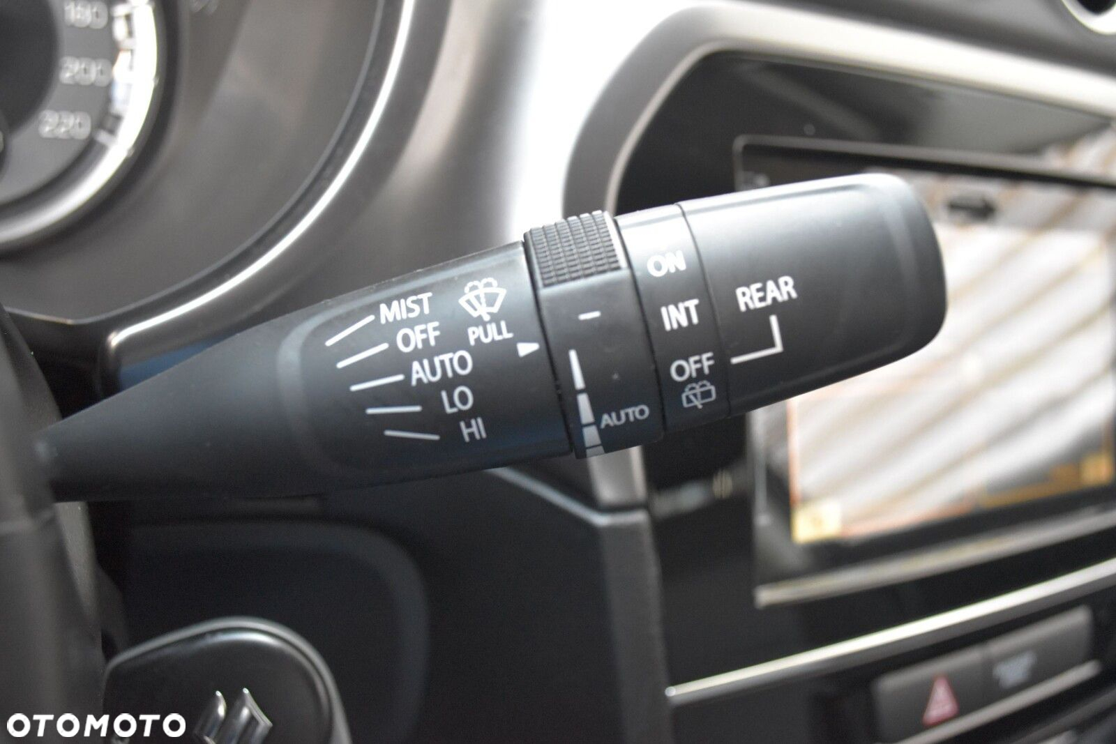 Suzuki Vitara - 26