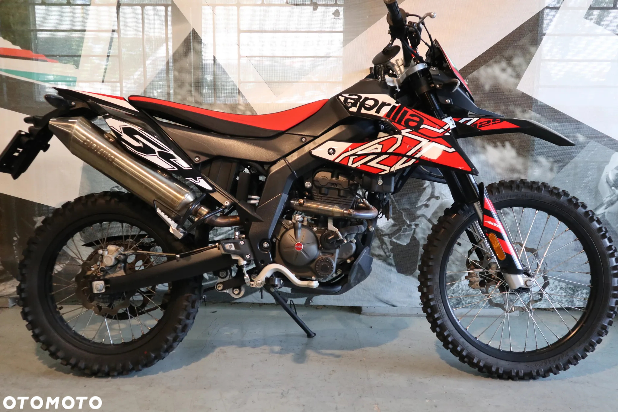 Aprilia RX - 12