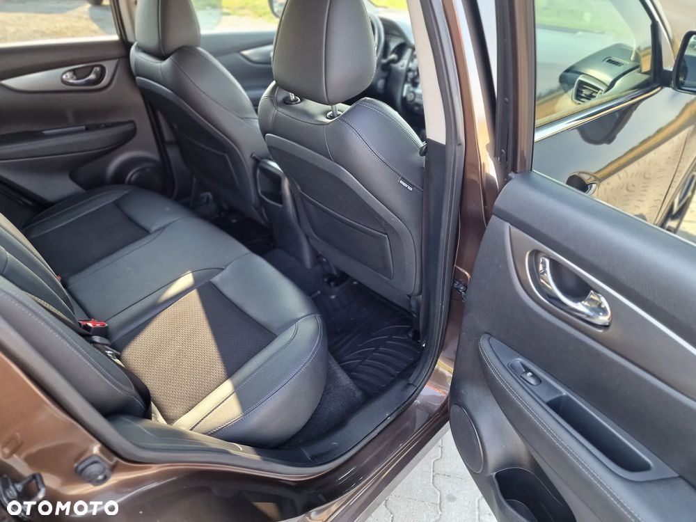 Nissan Qashqai 1.6 DIG-T 360 - 26