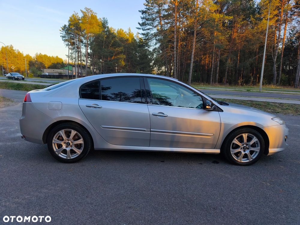 Renault Laguna 2.0 DCi FAP GT - 9