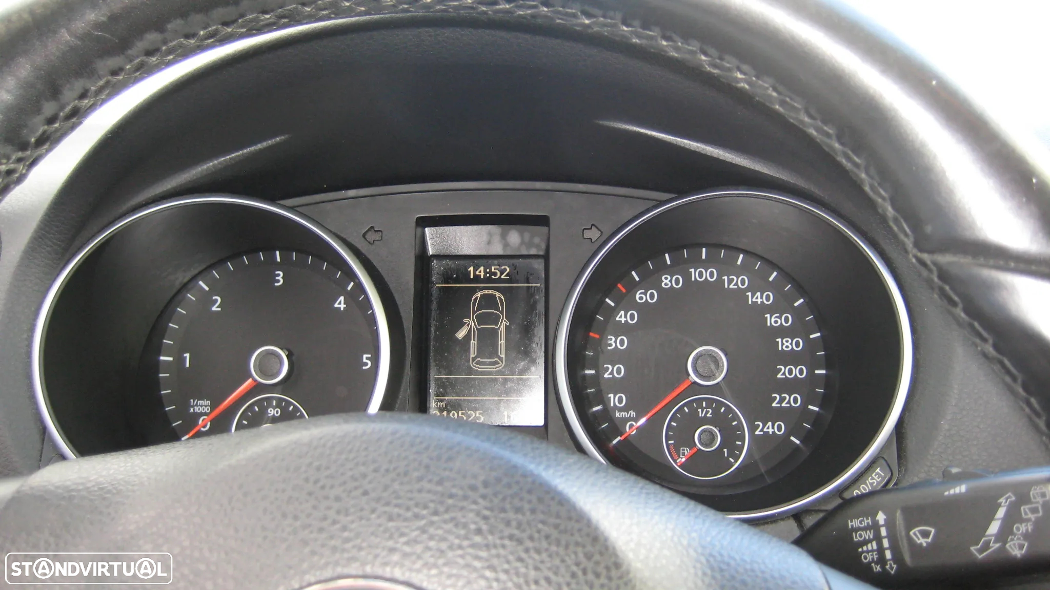 VW Golf Variant 1.6 TDi Confortline - 6