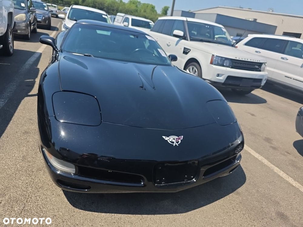 Chevrolet Corvette - 2