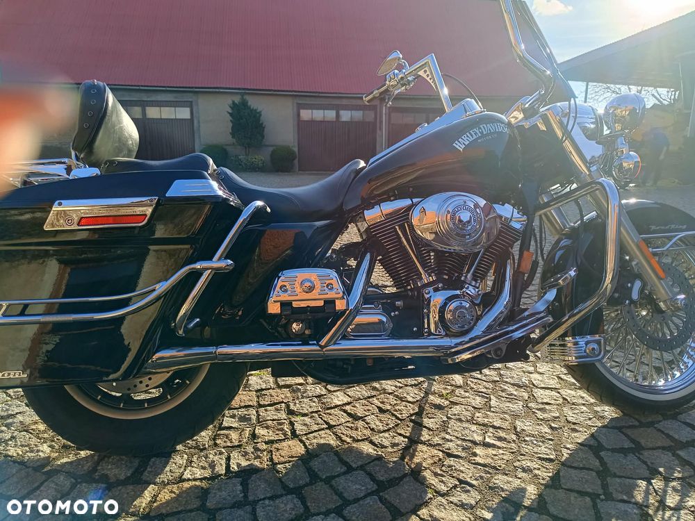 Harley-Davidson Touring Road King - 11
