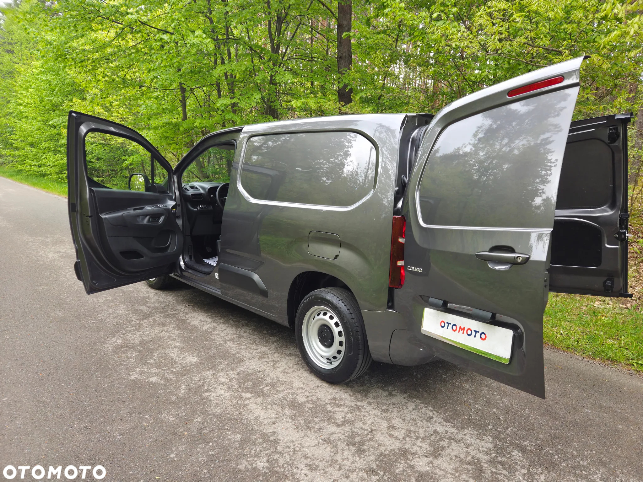 Opel Combo Cargo 1.5 D - 23