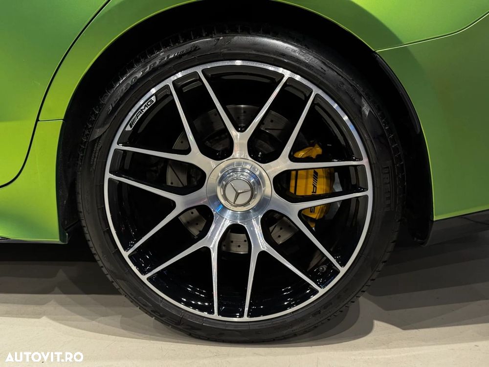 Mercedes-Benz AMG GT 4-door Coupe - 9