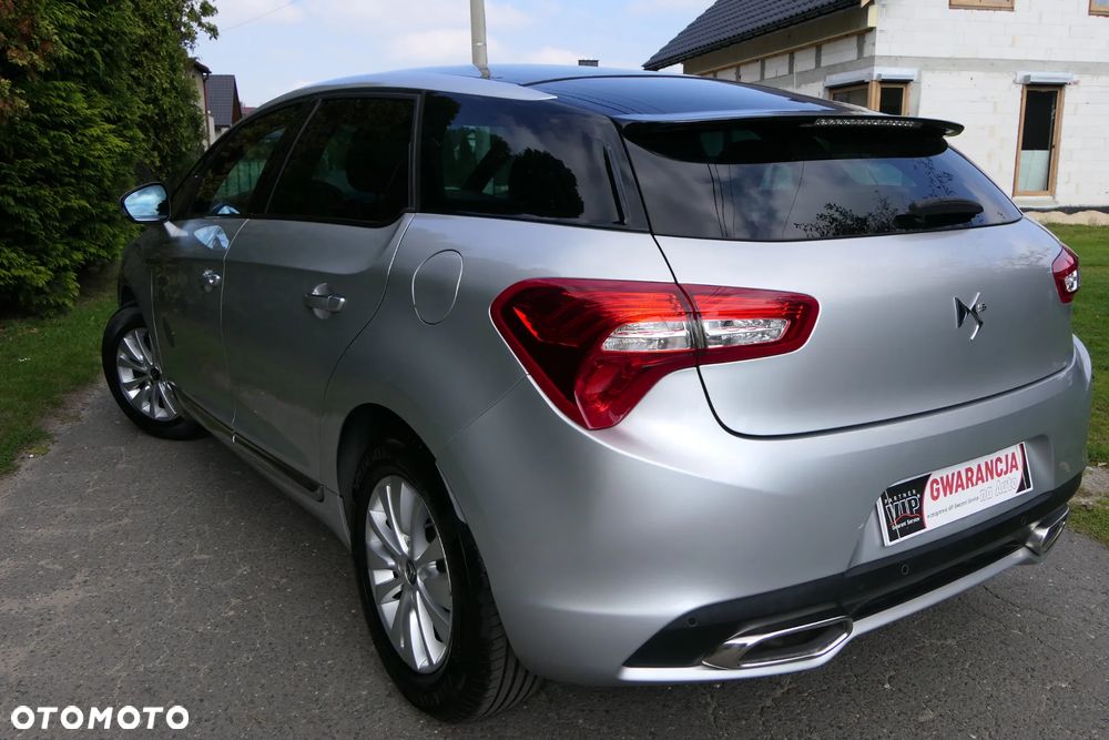 Citroën DS5 1.6 BlueHDi SoChic - 4