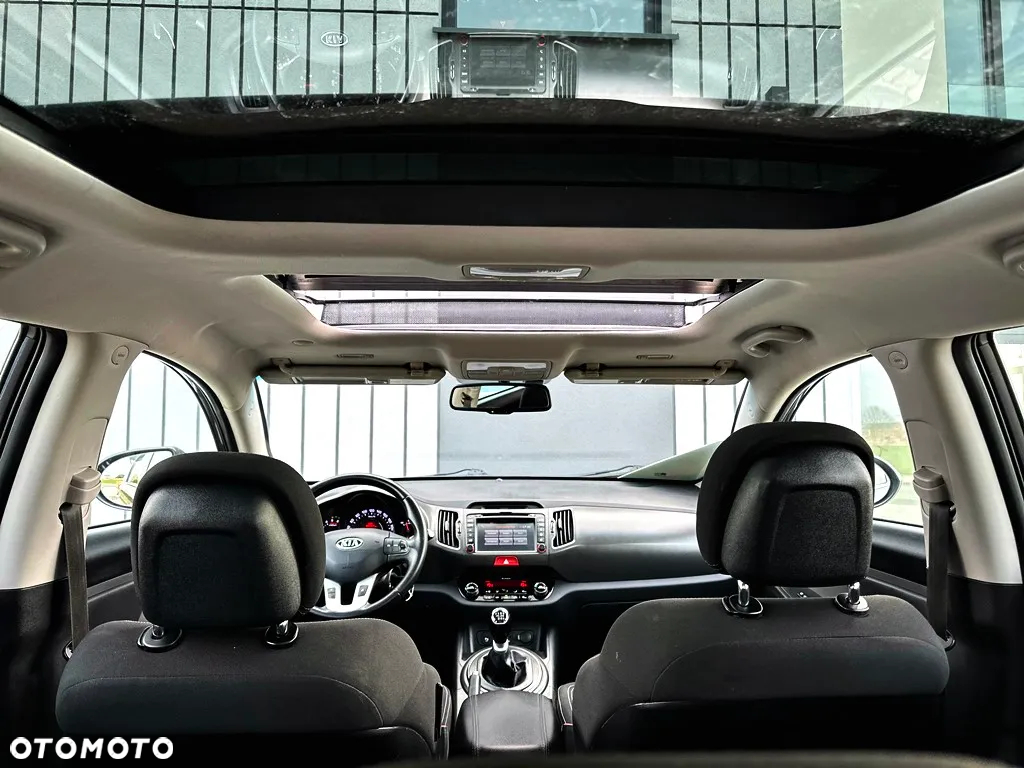 Kia Sportage 1.7 CRDI 2WD ISG Dream-Team Edition - 6