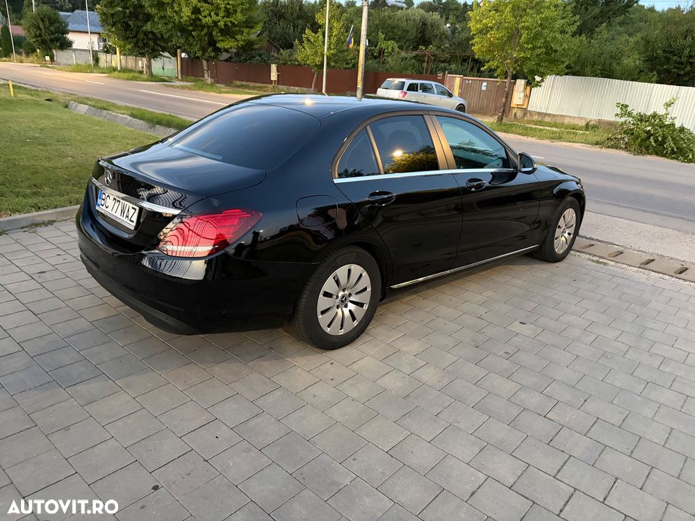 Mercedes-Benz C 220 d Aut - 6