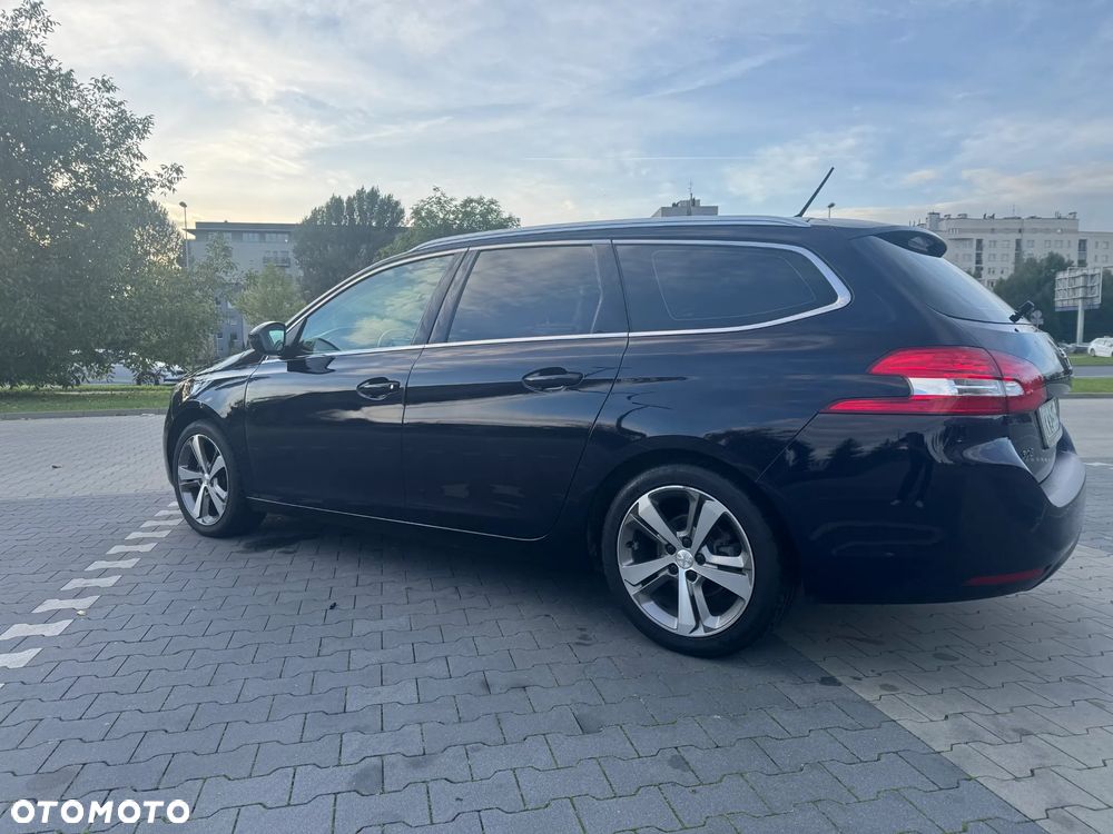 Peugeot 308 1.5 BlueHDi Allure S&S EAT6 - 5