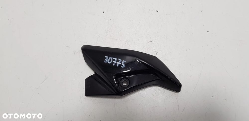 Suzuki GSR 600 06-10 Owiewka Wypełnienie - 2