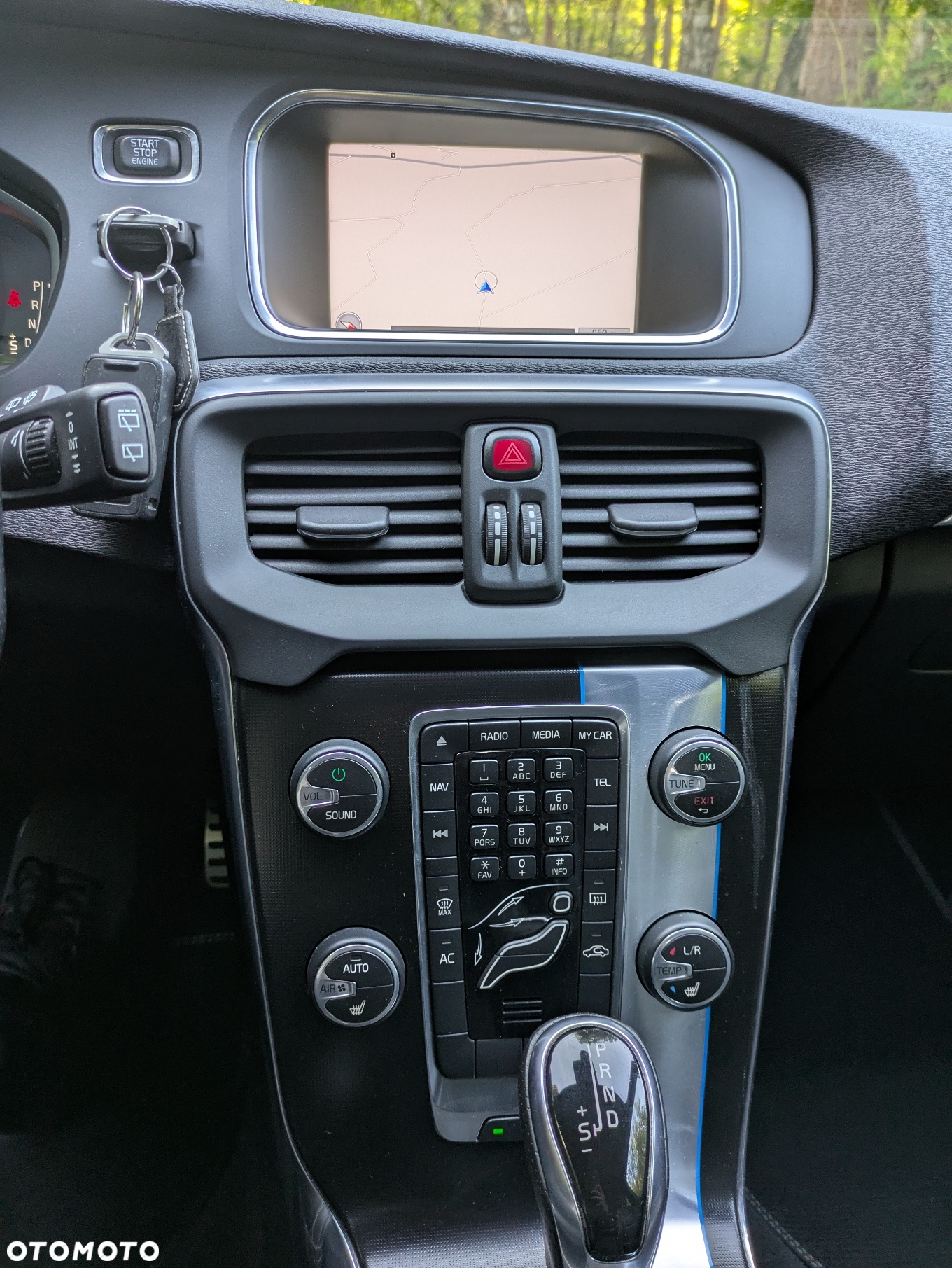 Volvo V40 T5 Geartronic R Design - 18