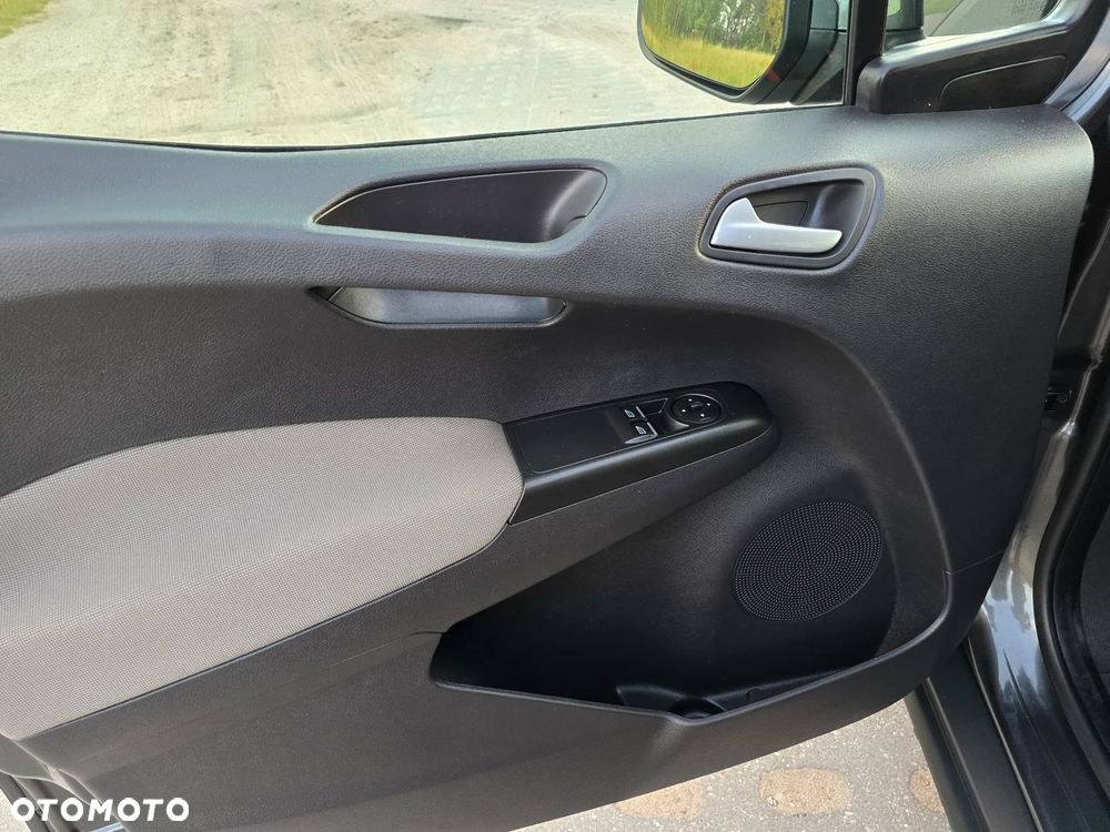 Ford Tourneo Courier 1.0 EcoBoost Titanium - 39