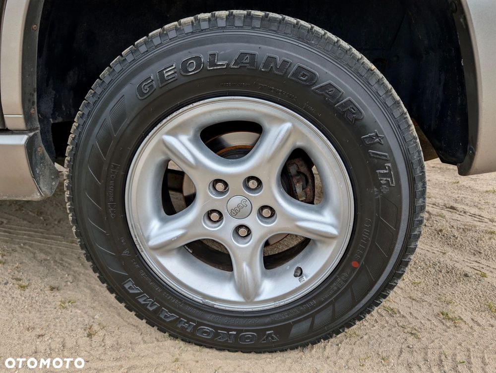 Jeep Grand Cherokee 5.9 Limited - 23