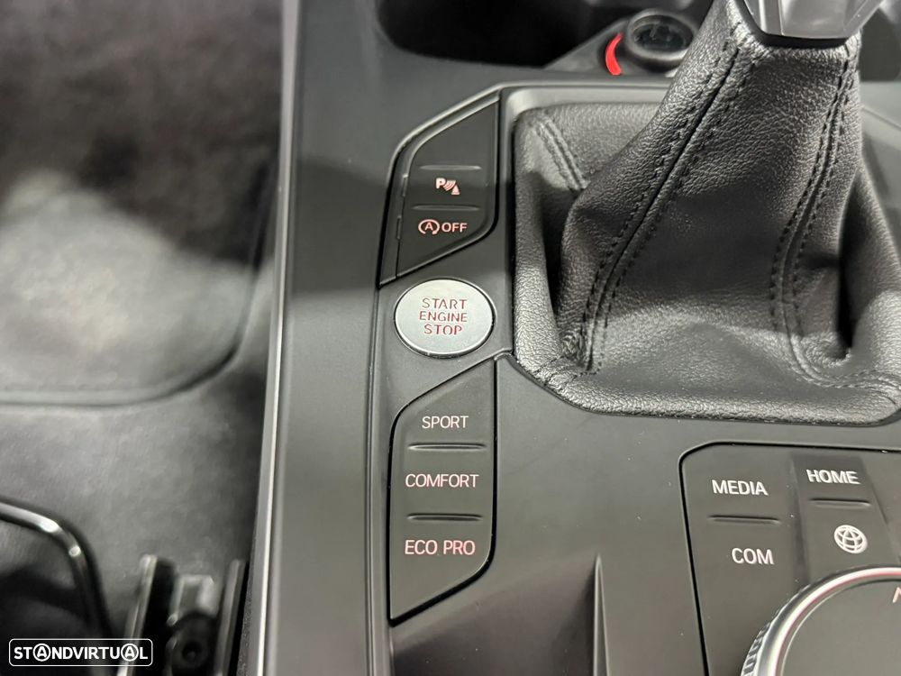 BMW 116 d EDynamics Advantage - 31