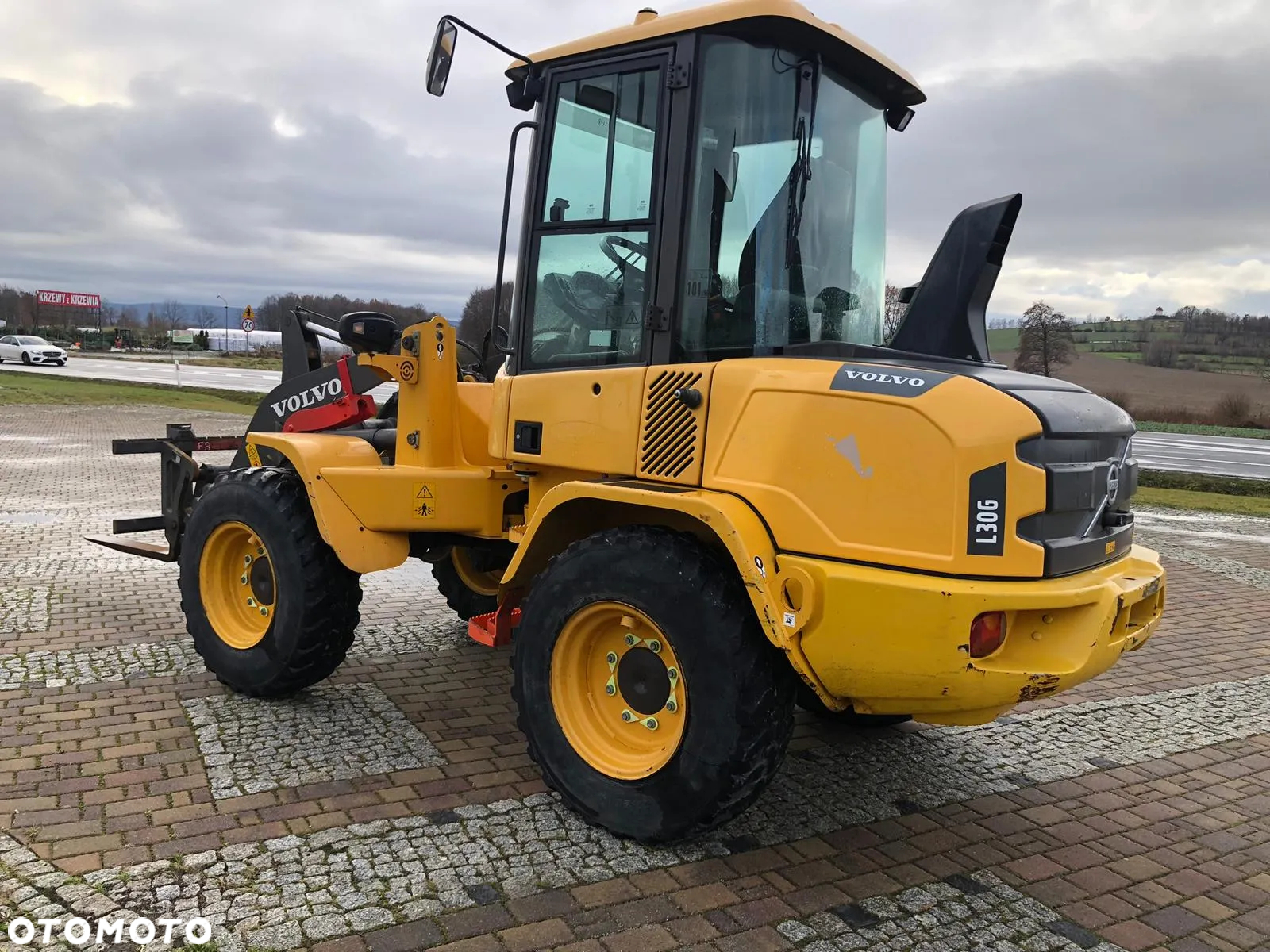 Volvo L30G - 5
