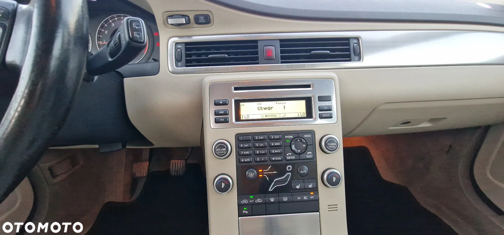 Volvo V70 2.0 Momentum - 16
