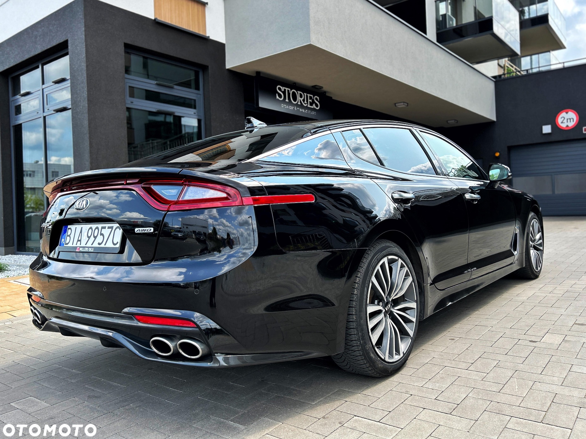 Kia Stinger 2.0 T-GDI XL - 2