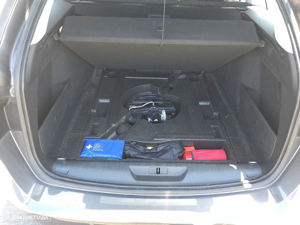Peugeot 308 SW BlueHDi 130 Stop & Start Allure - 17