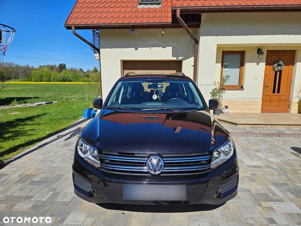Volkswagen Tiguan - 2