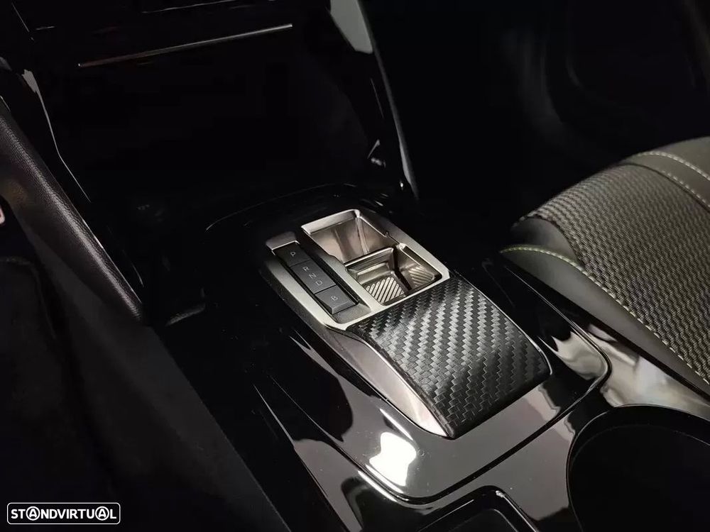 Peugeot e-2008 50 kWh GT Line - 47