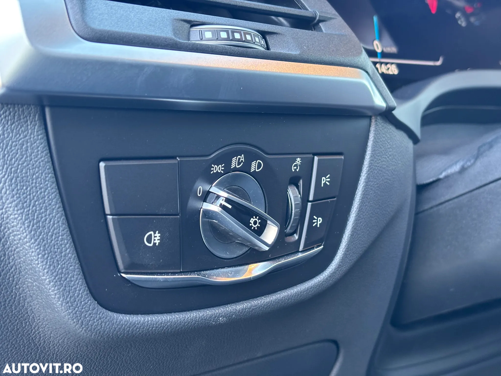 BMW iX3 Standard - 18