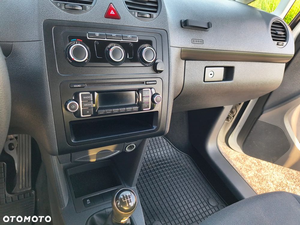 Volkswagen Caddy Comfortline 4Motion - 31