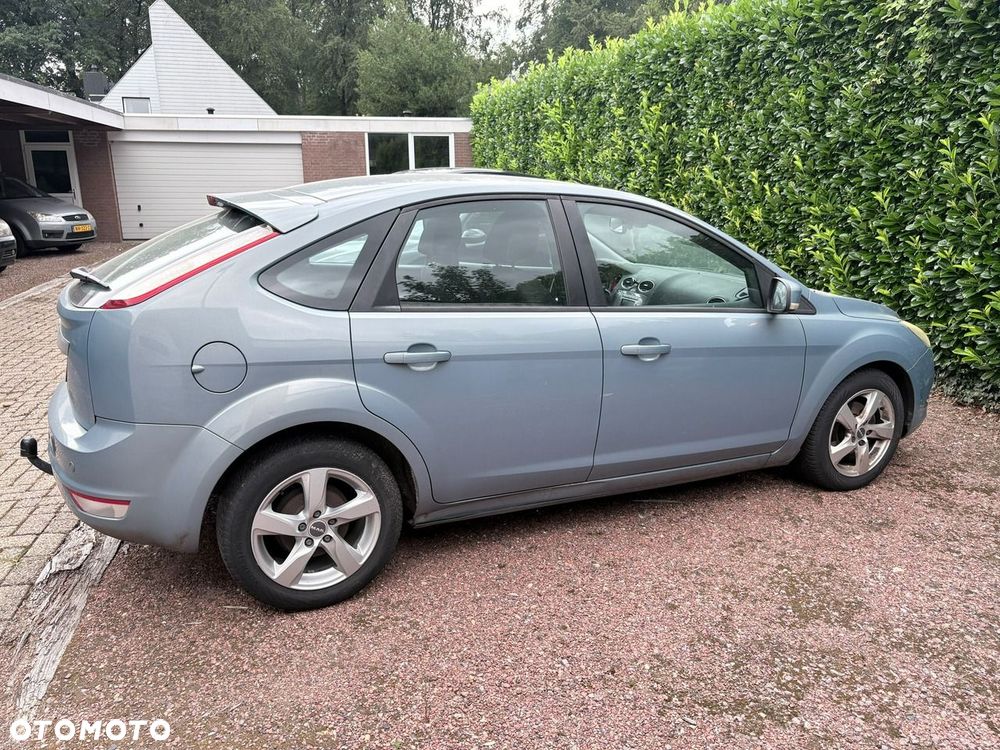 Ford Focus - 8