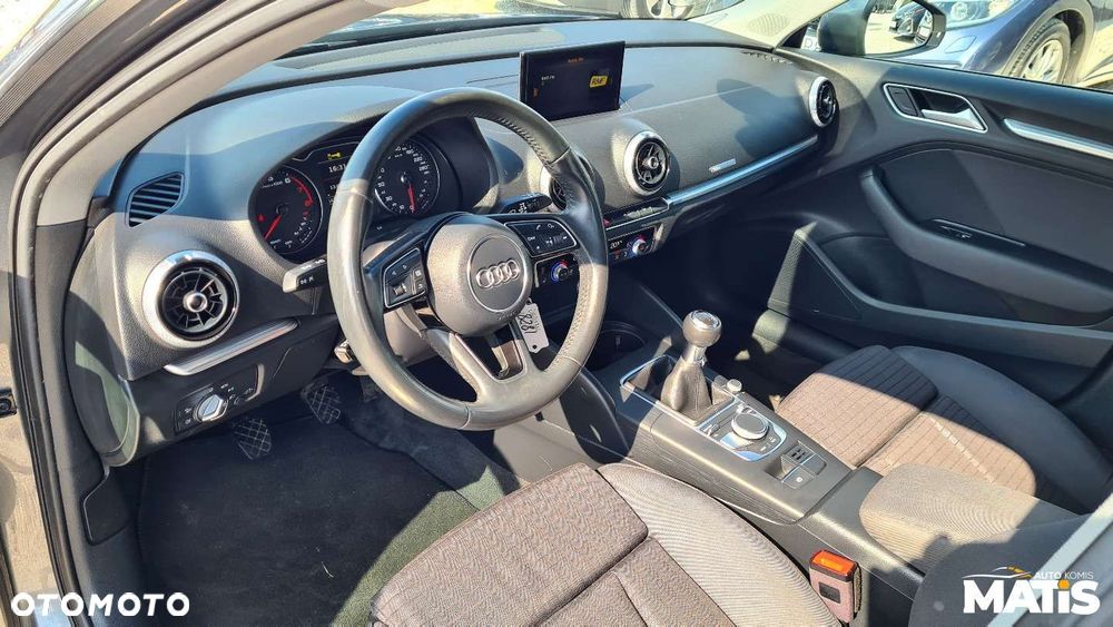 Audi A3 Sportback - 14