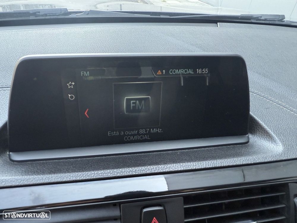 BMW 116 d Line Sport Auto - 24