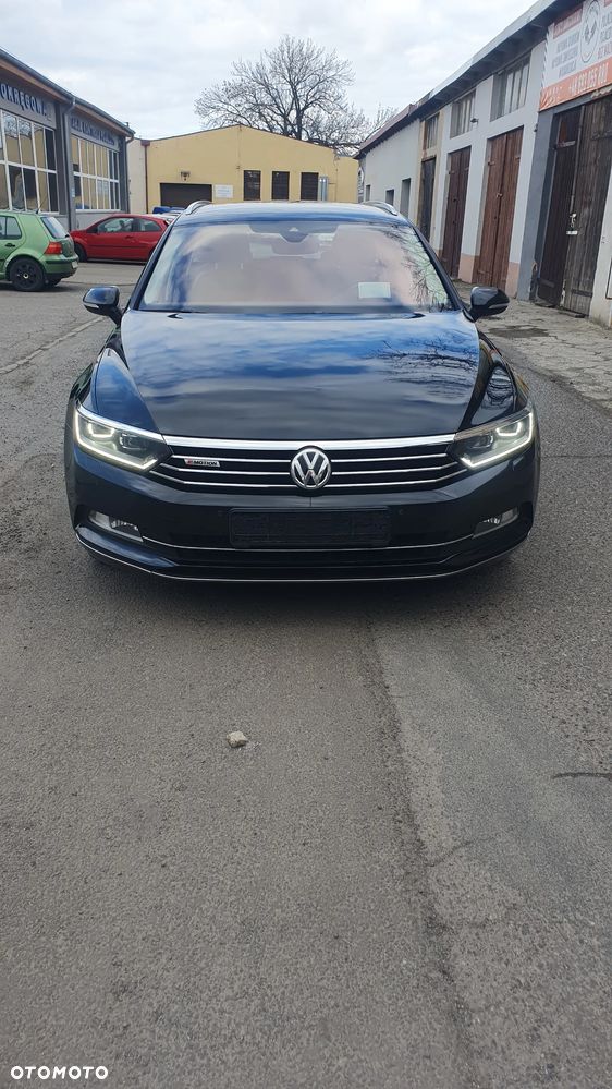 Volkswagen Passat Variant 2.0 TDI SCR 4Motion DSG Highline - 1