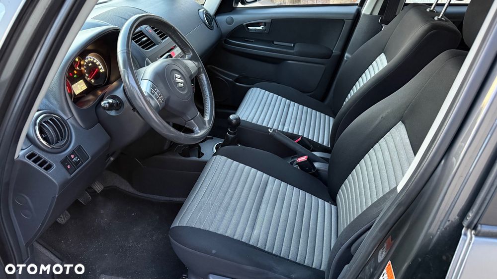 Suzuki SX4 1.6 VVT 4x2 Comfort - 15