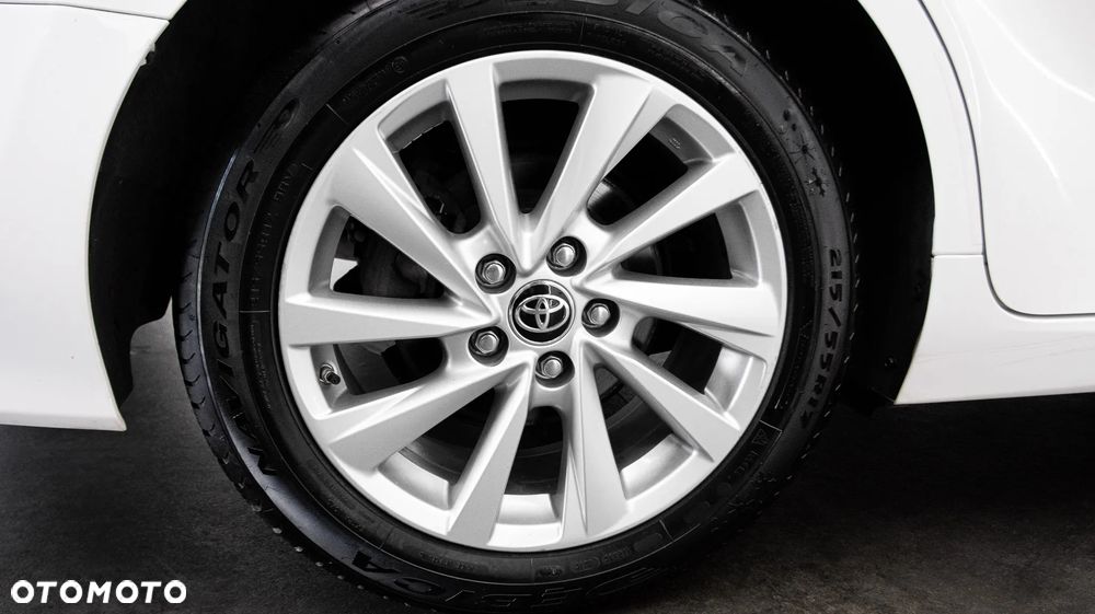 Toyota Camry 2.5 Hybrid Comfort CVT - 10