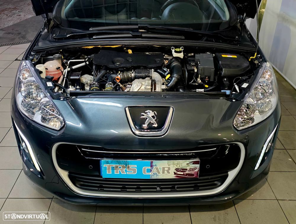 Peugeot 308 e-HDi FAP 115 Stop&Start Allure - 5