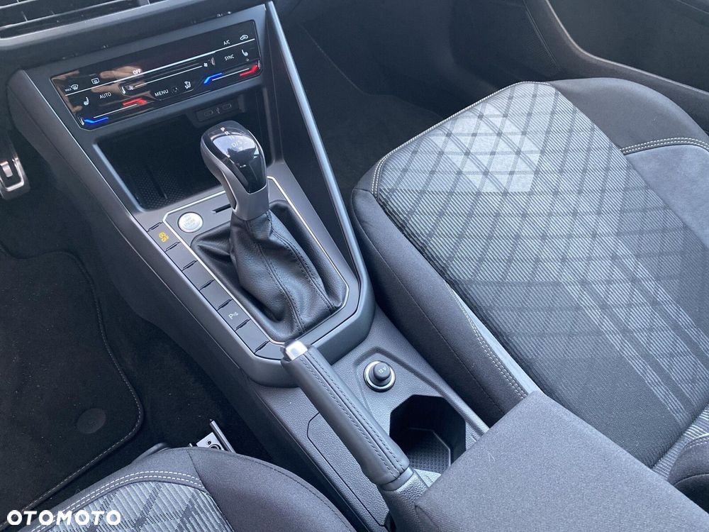 Volkswagen Taigo - 15