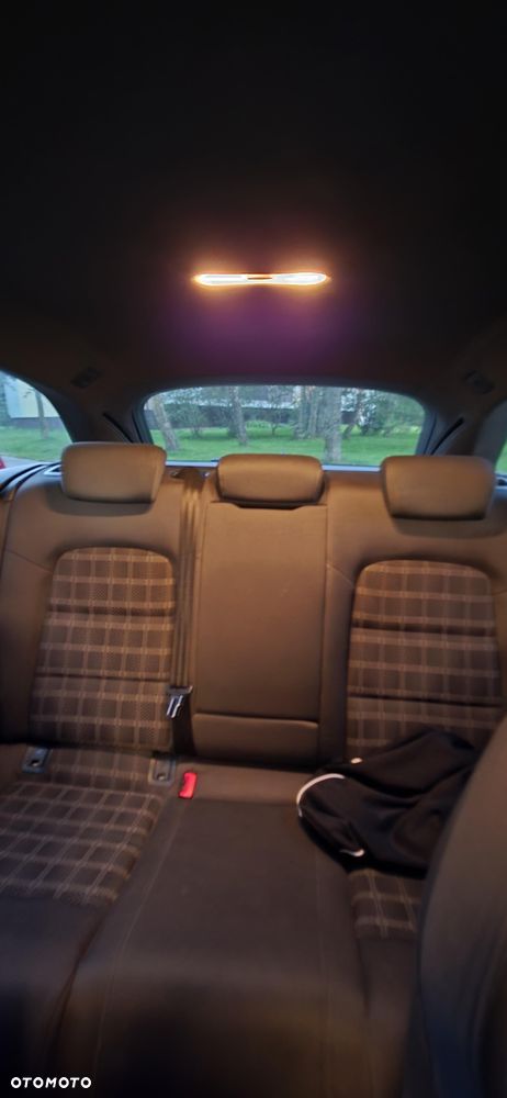 Audi A4 Avant 2.0 TDI - 12