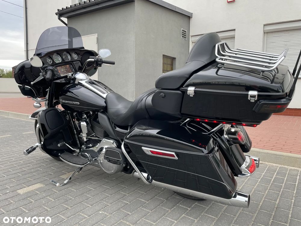 Harley-Davidson Touring Ultra Limited - 9