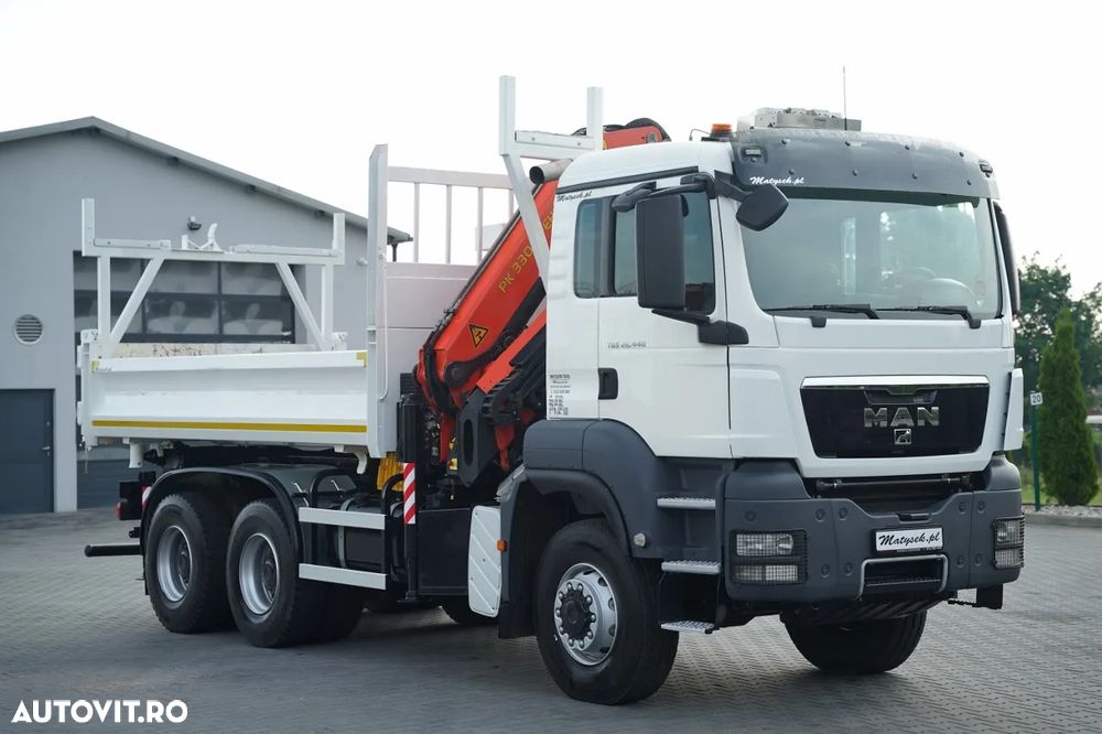 MAN TGS 26.440 / 6x4 / CAMION BASCULANTE / HIDROBID / BORDMATIC + PALFINGER PK 33002-EH / AUTOMAT / PILOT / EURO 5 - 16