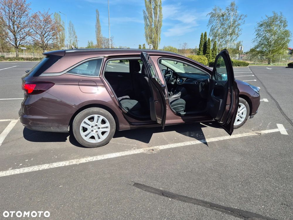 Opel Astra - 12