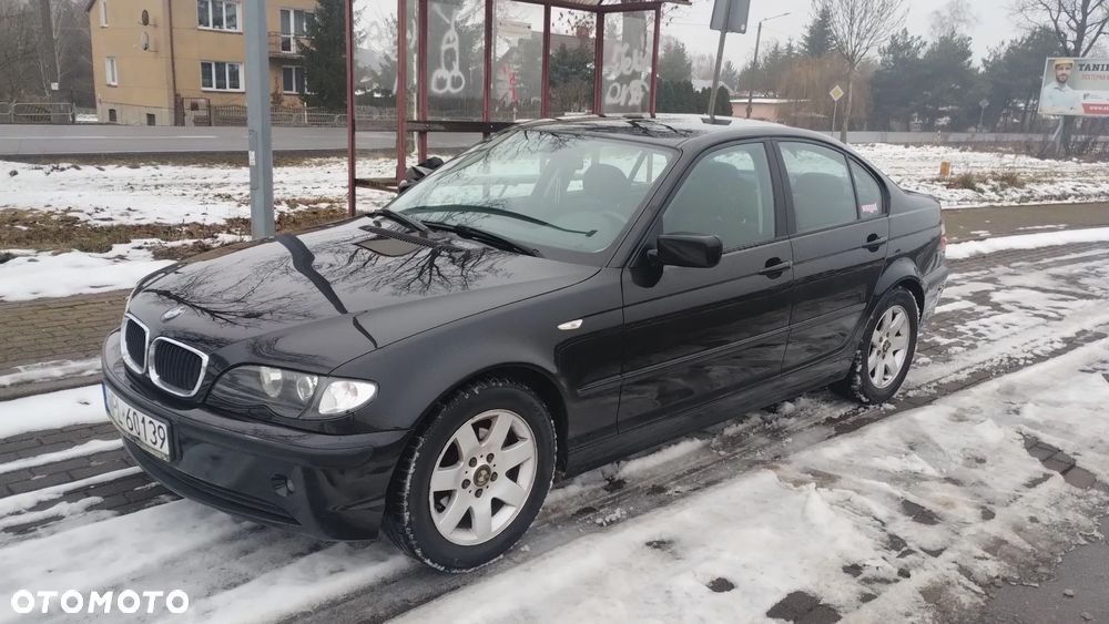 BMW Seria 3 318i - 1