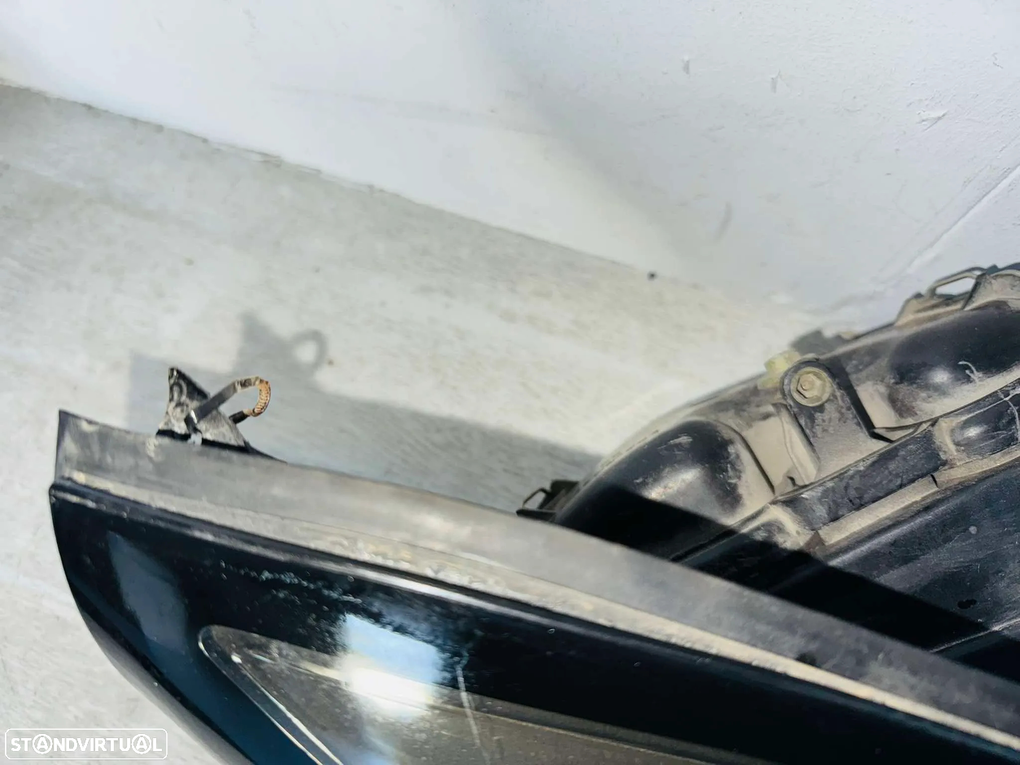 Farol Direito Ford Puma - 1997 / 2005 - 5